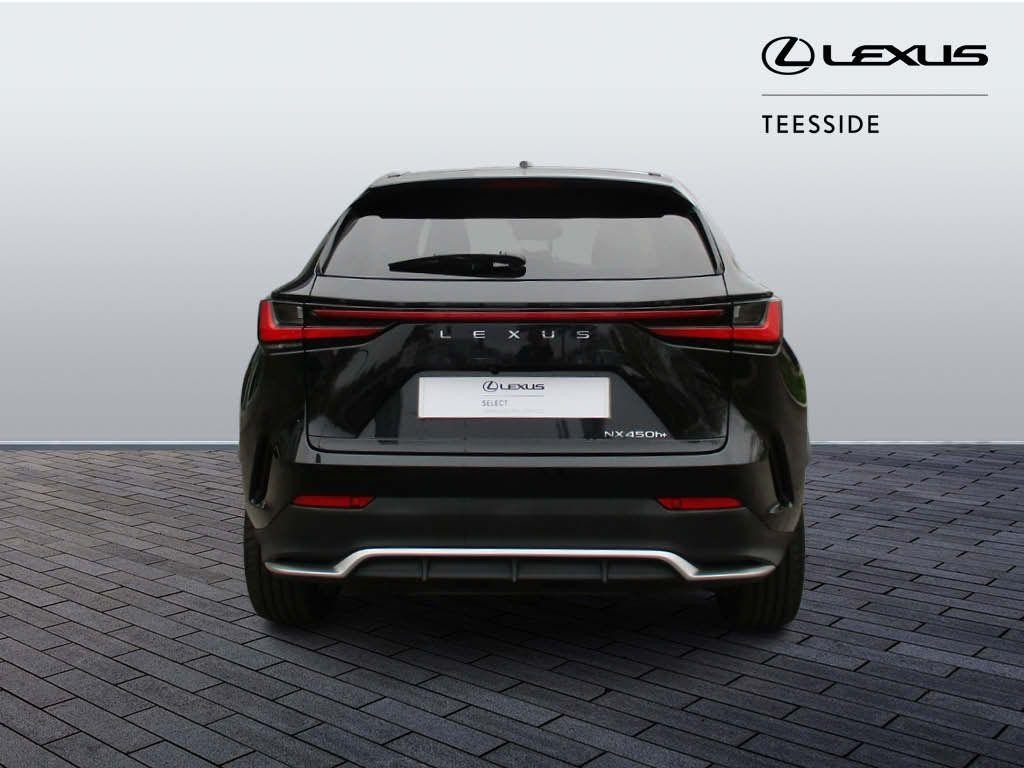 Lexus NX Image 6