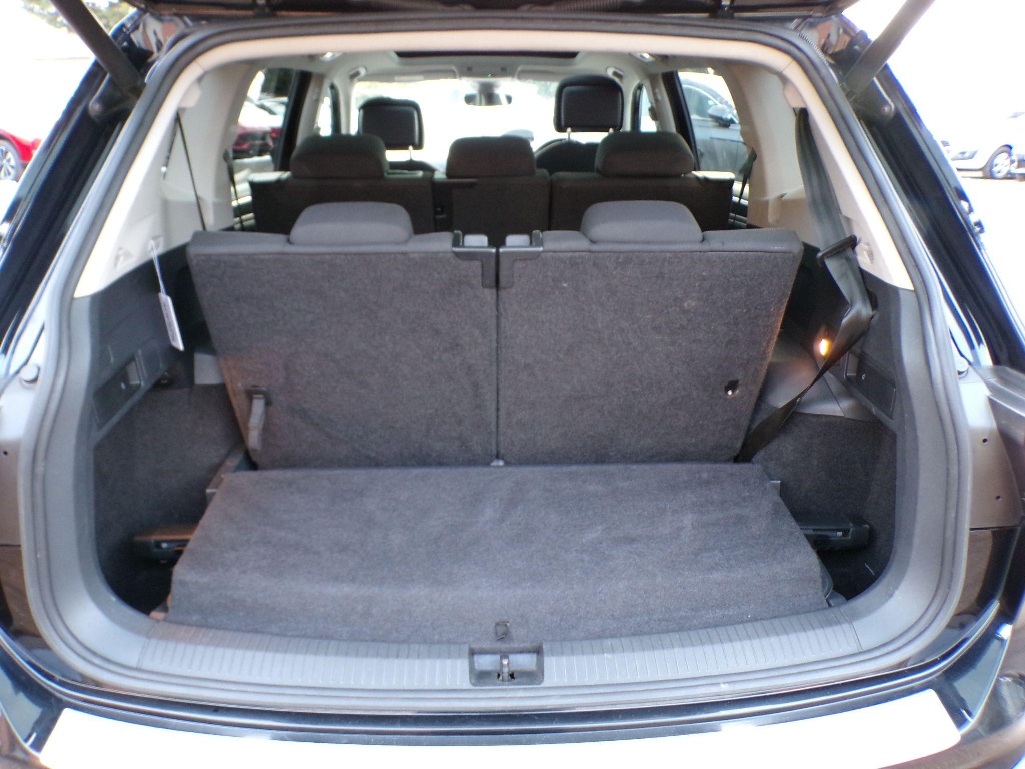 Volkswagen Tiguan Allspace Image 10