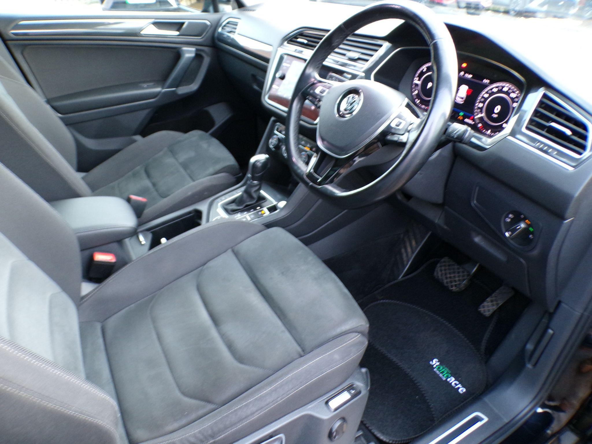 Volkswagen Tiguan Allspace Image 11