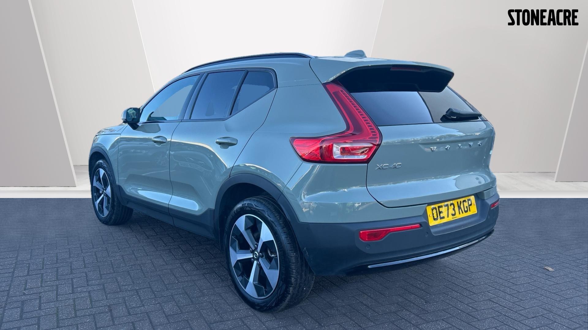 Volvo XC40 Image 2