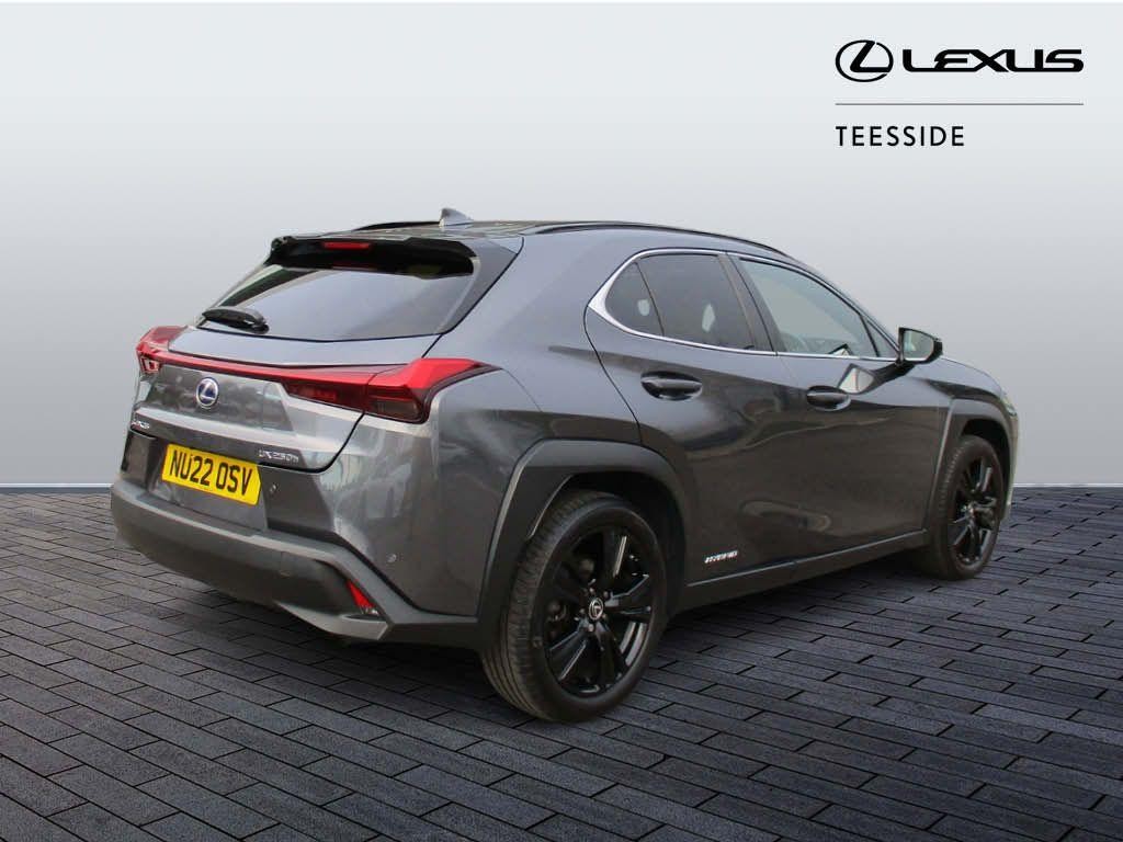 Lexus UX Self-Charging Hybrid Image 5