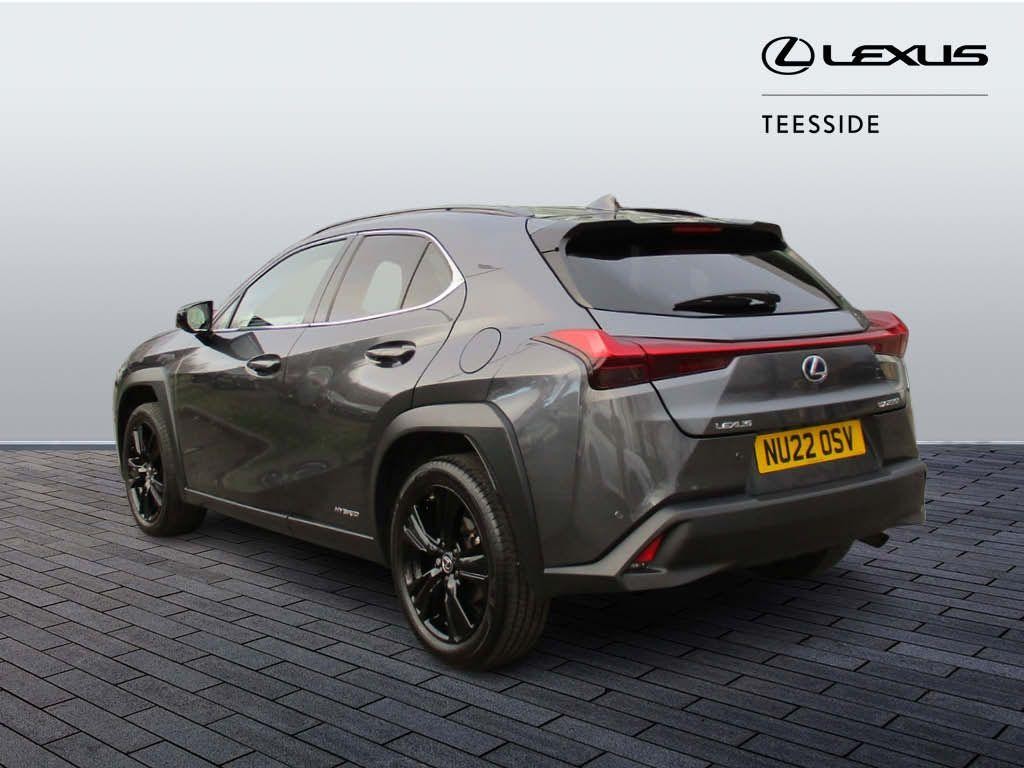 Lexus UX Self-Charging Hybrid Image 7