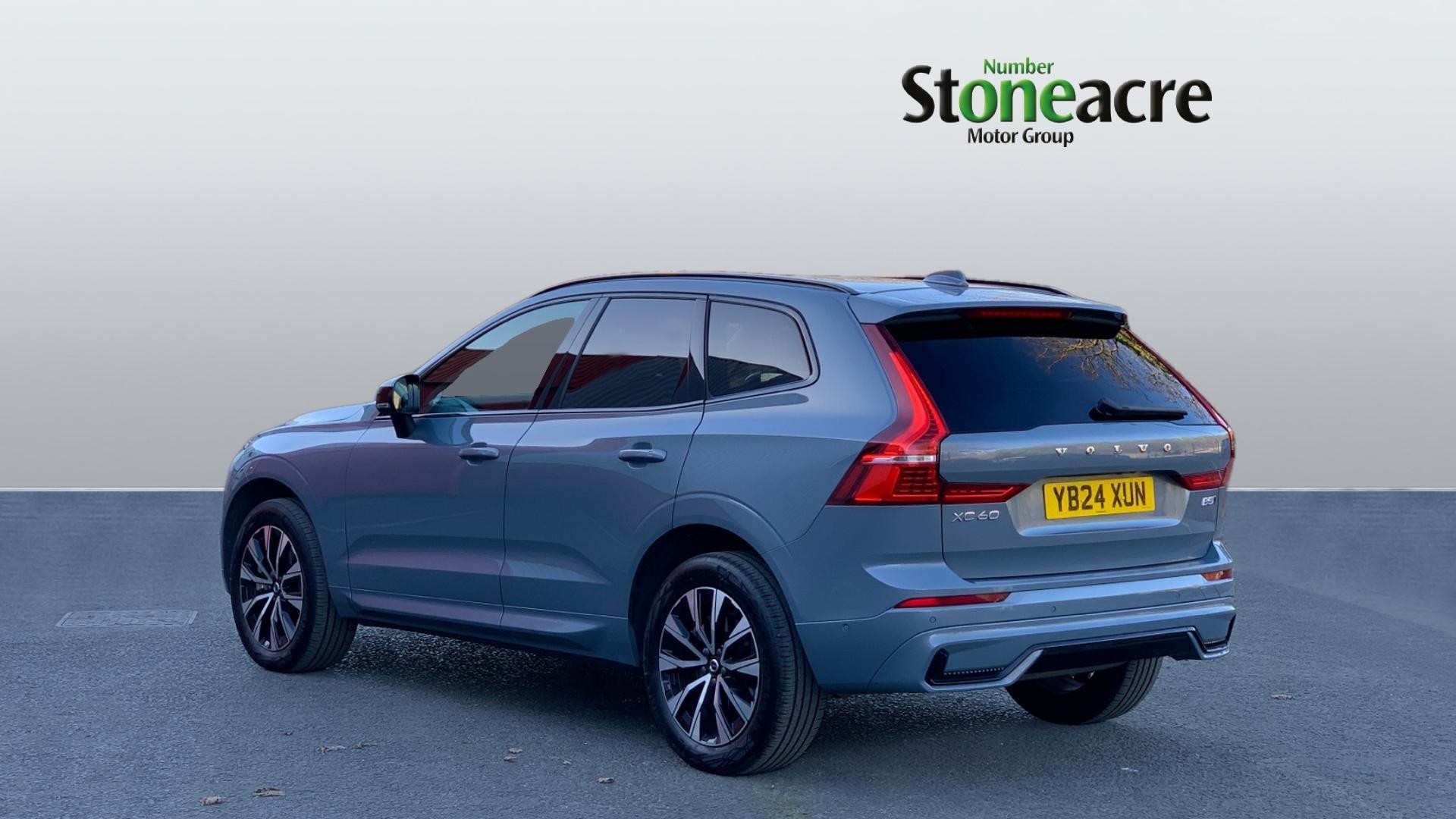 Volvo XC60 Image 2