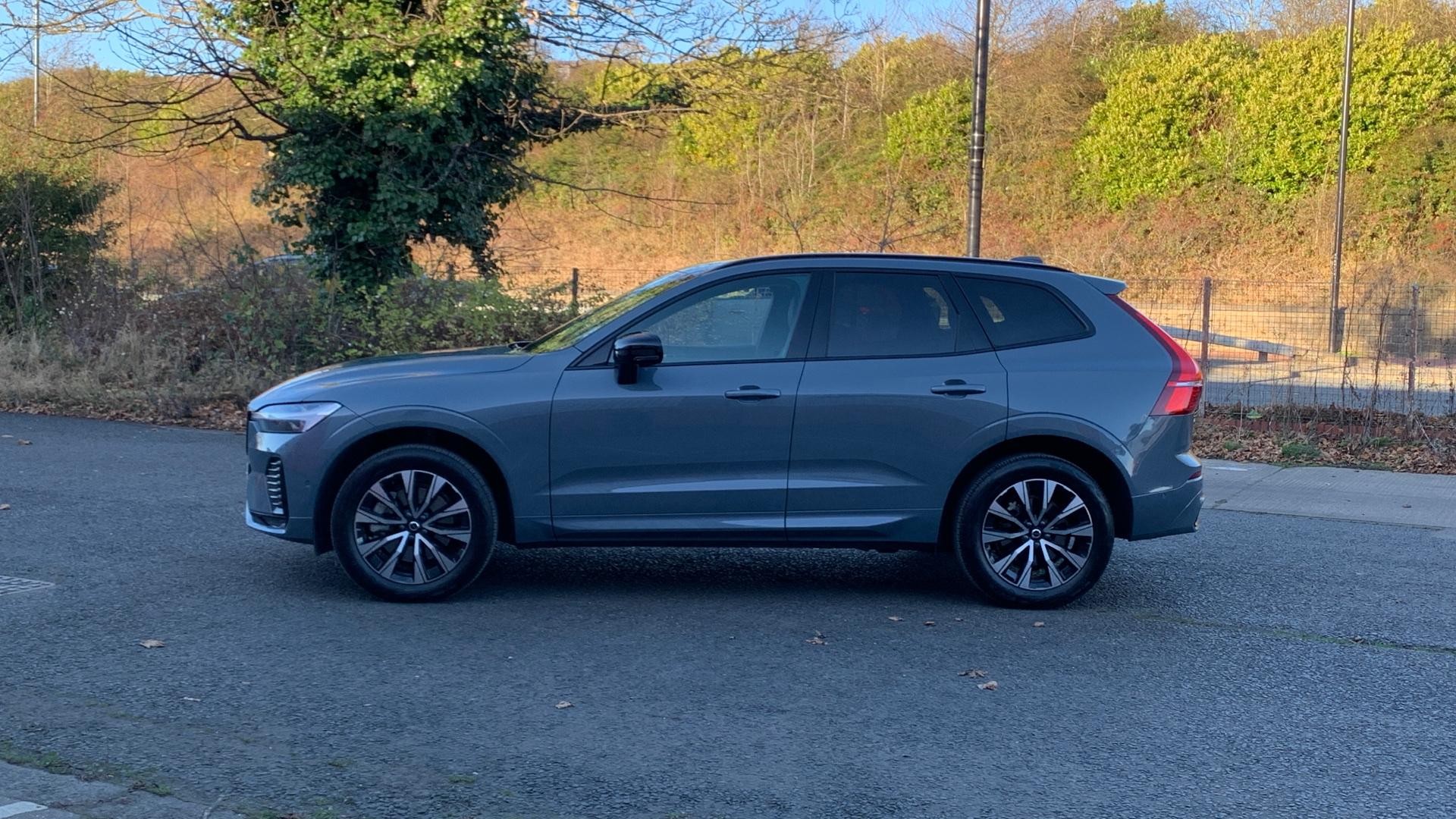 Volvo XC60 Image 8