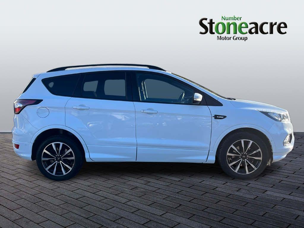 Ford Kuga Image 2