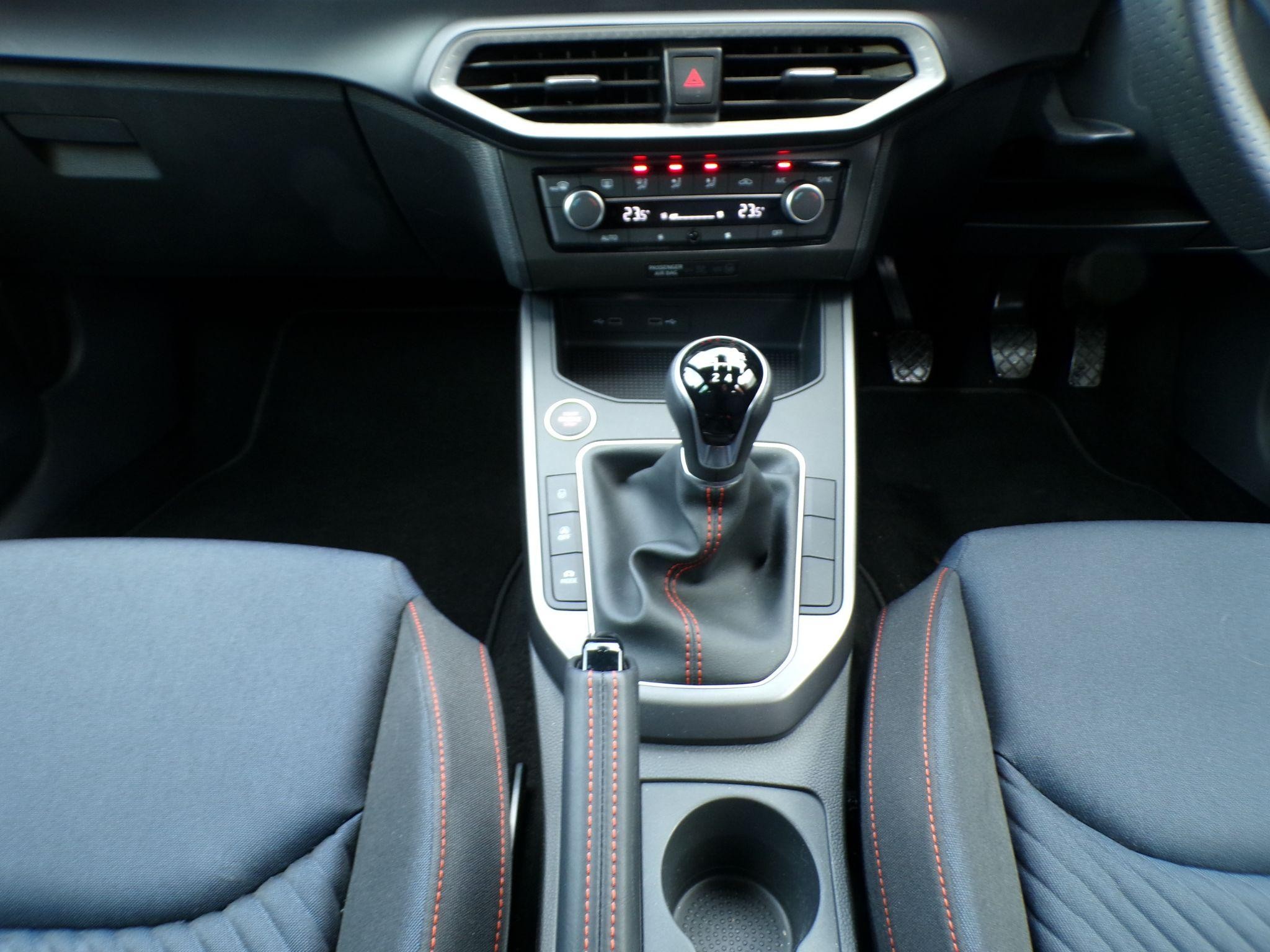 SEAT Ibiza Image 20