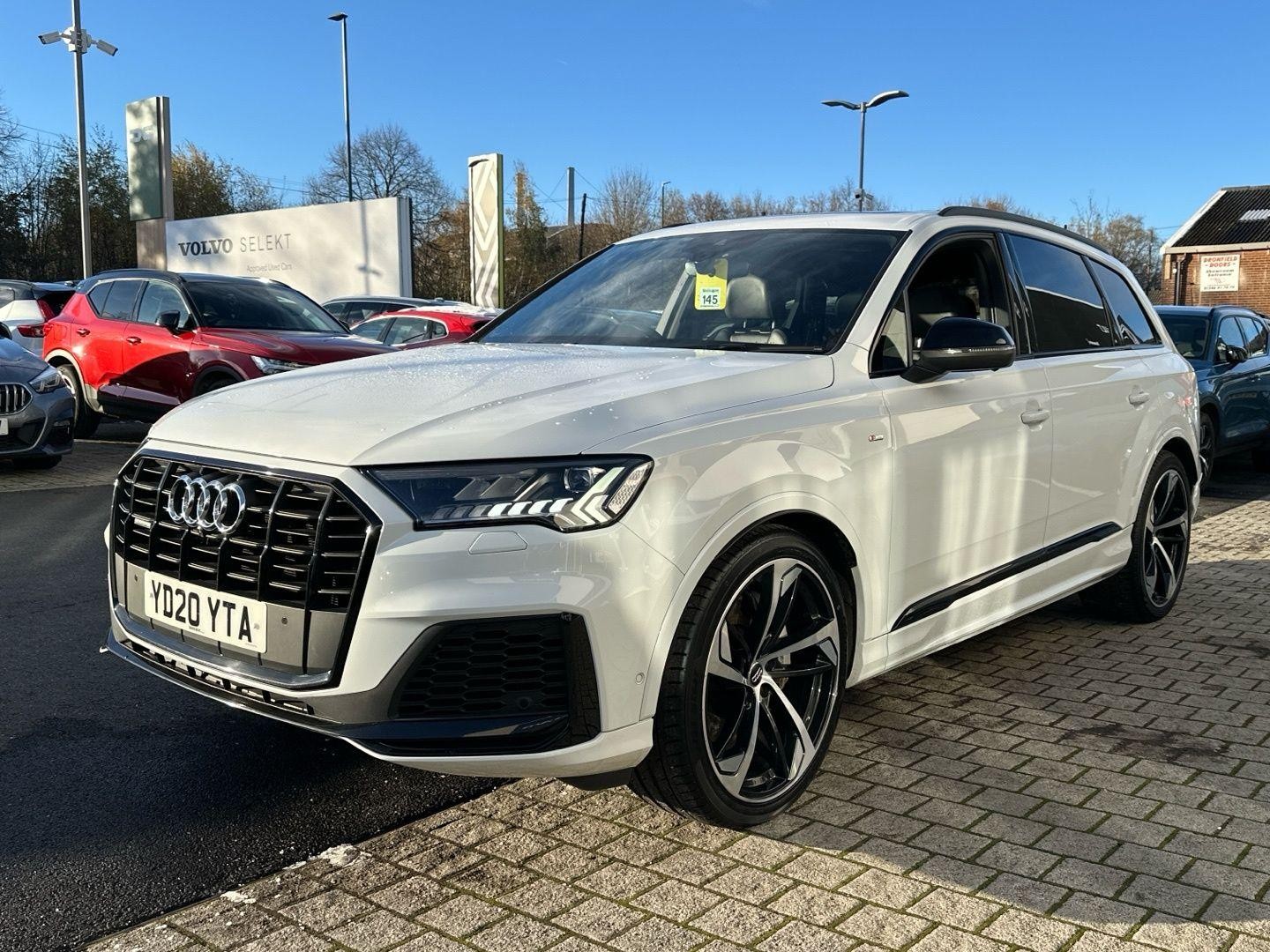 Audi Q7 Image 6