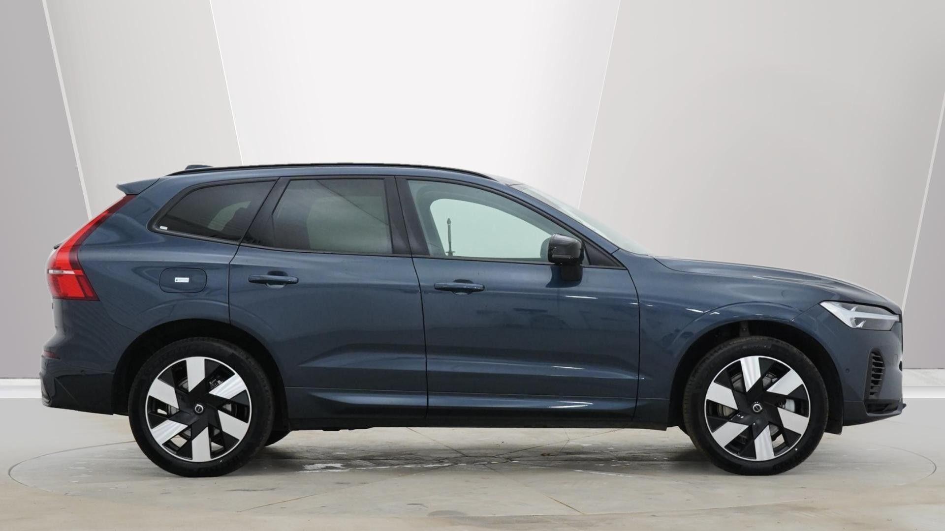 Volvo XC60 Image 2