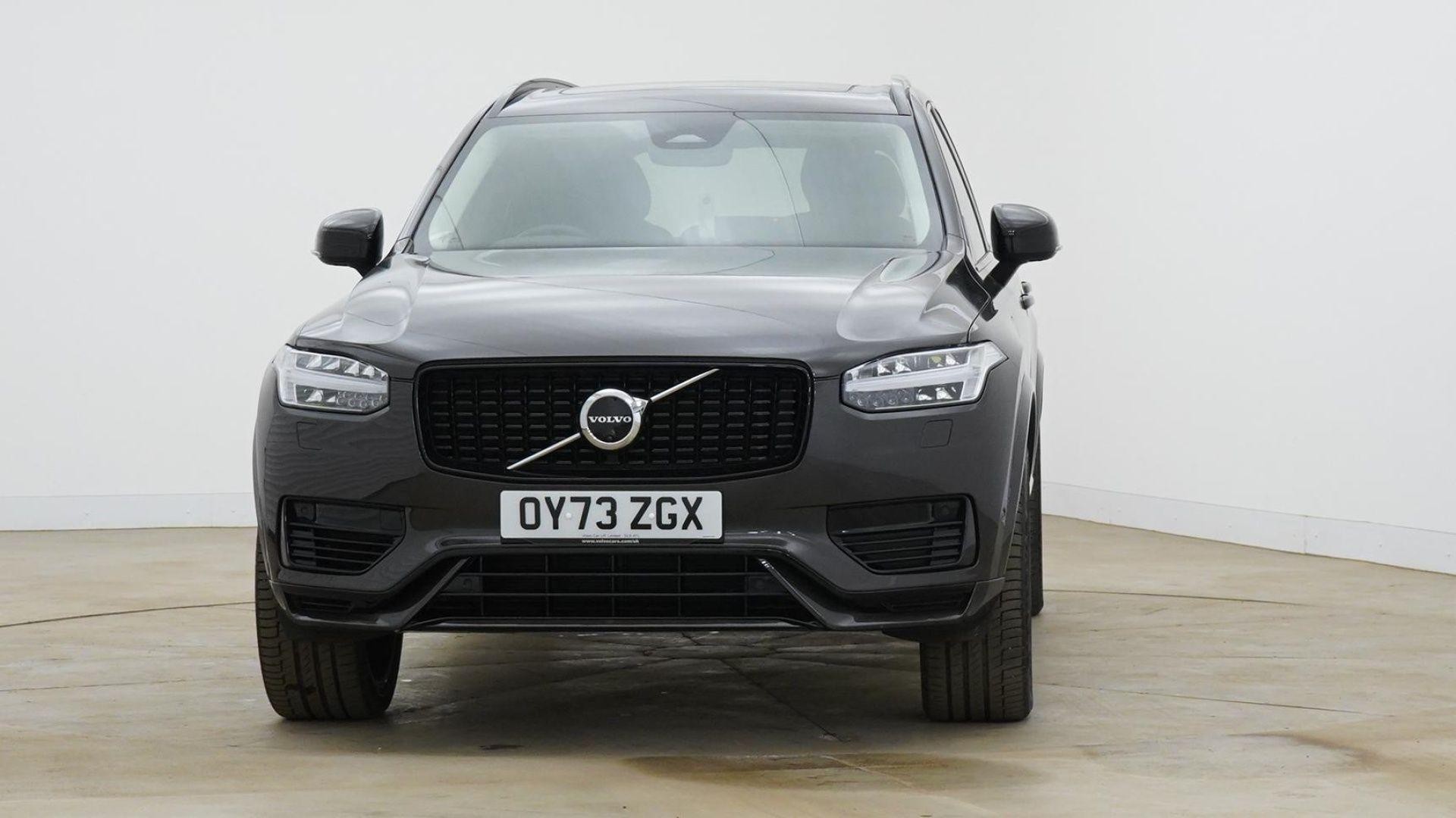 Volvo XC90 Image 8