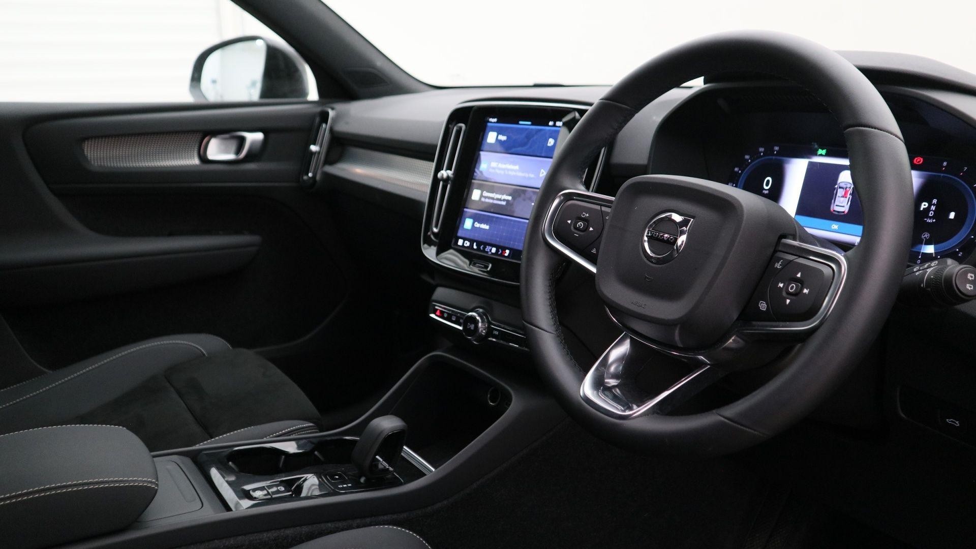 Volvo XC40 Image 9