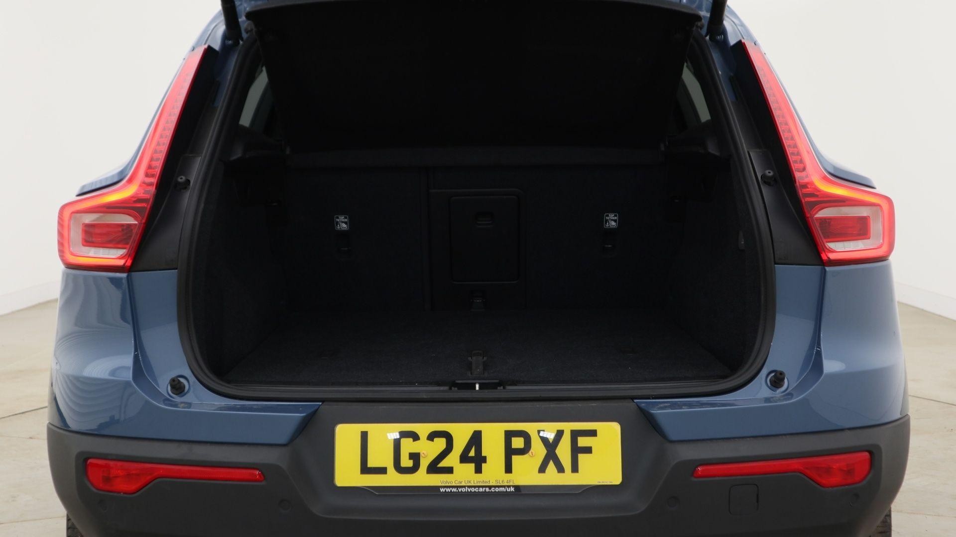 Volvo XC40 Image 14