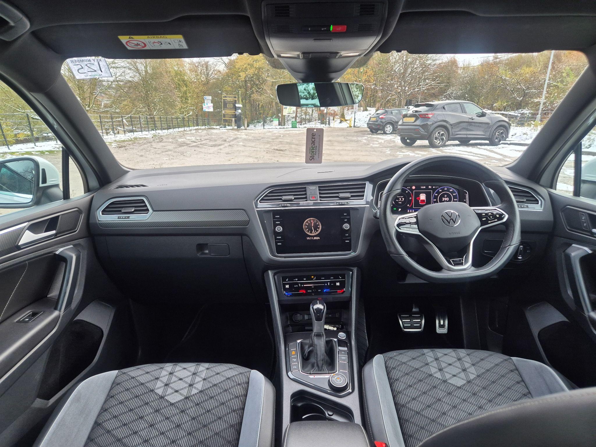 Volkswagen Tiguan Image 15