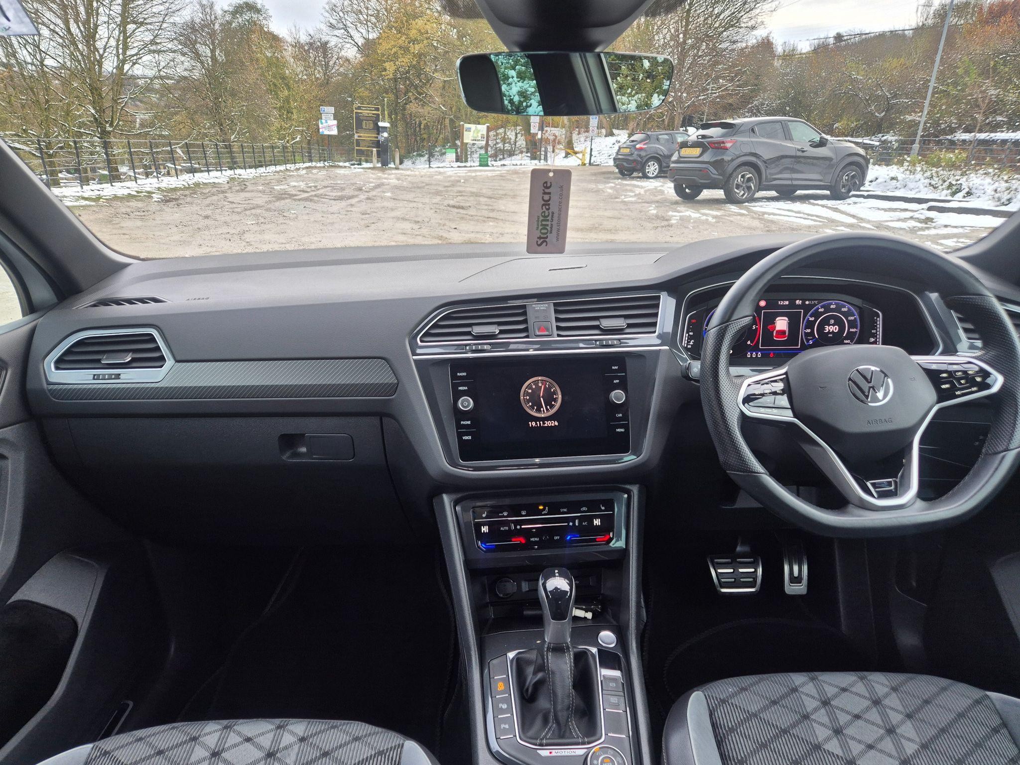 Volkswagen Tiguan Image 16