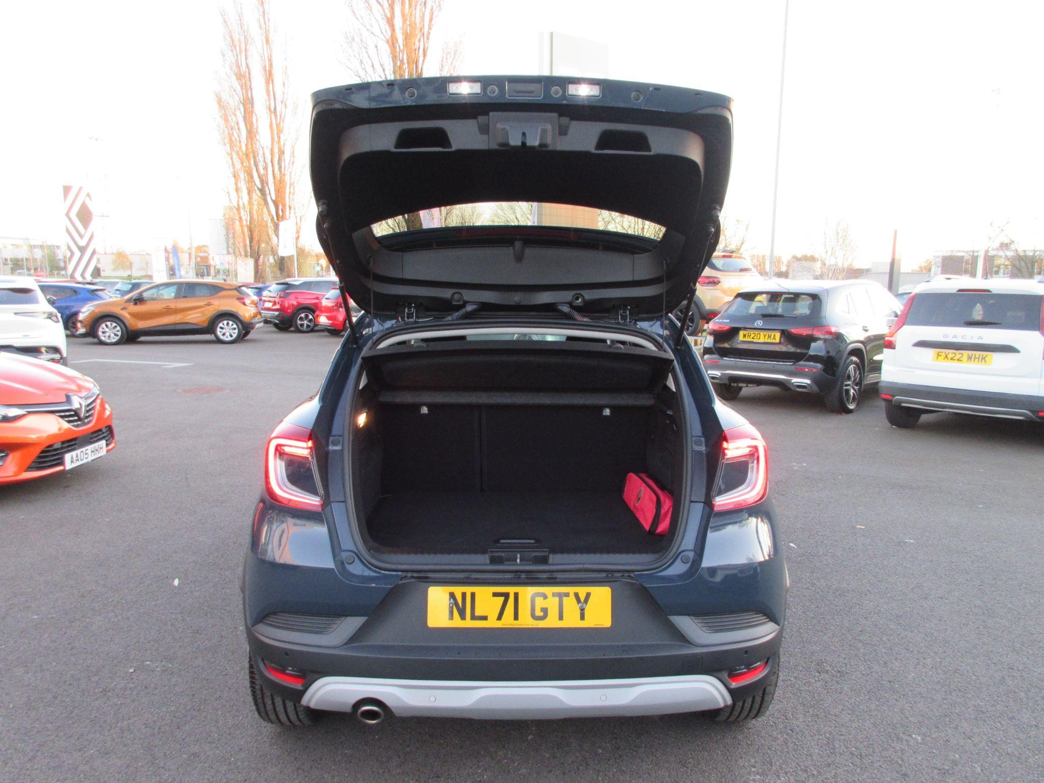 Renault Captur Image 14