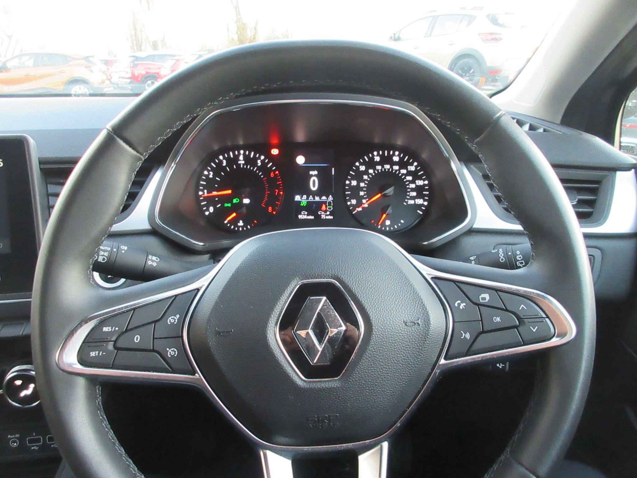 Renault Captur Image 16