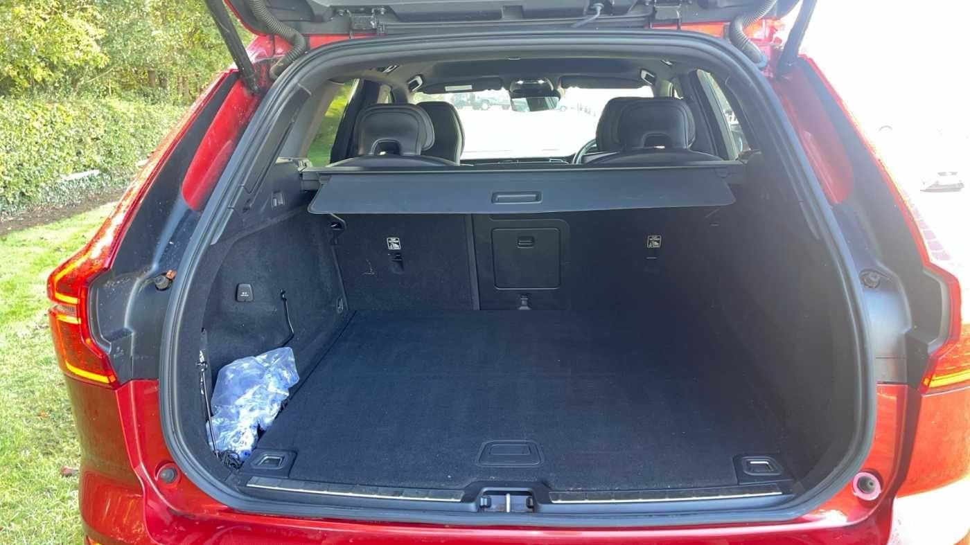 Volvo XC60 Image 18