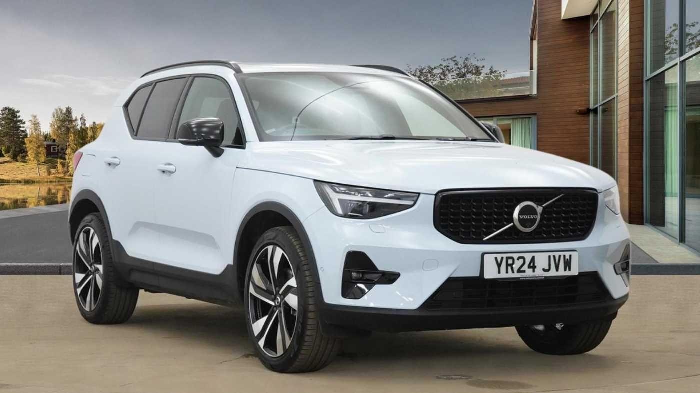 Volvo XC40 Image 1