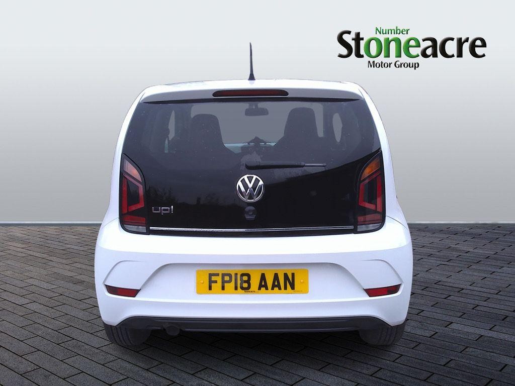 Volkswagen up! Image 4