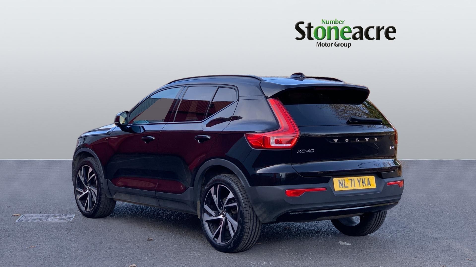 Volvo XC40 Image 2