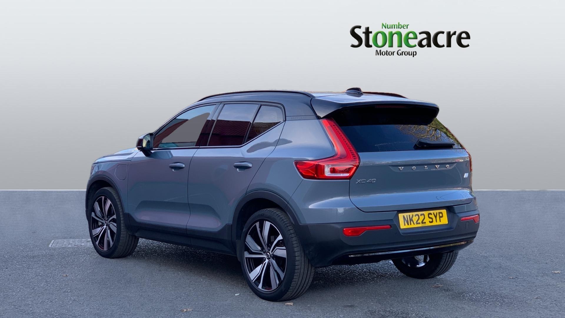 Volvo XC40 Image 2