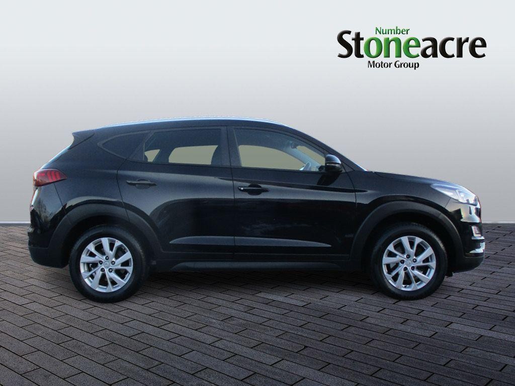 Hyundai TUCSON Image 2