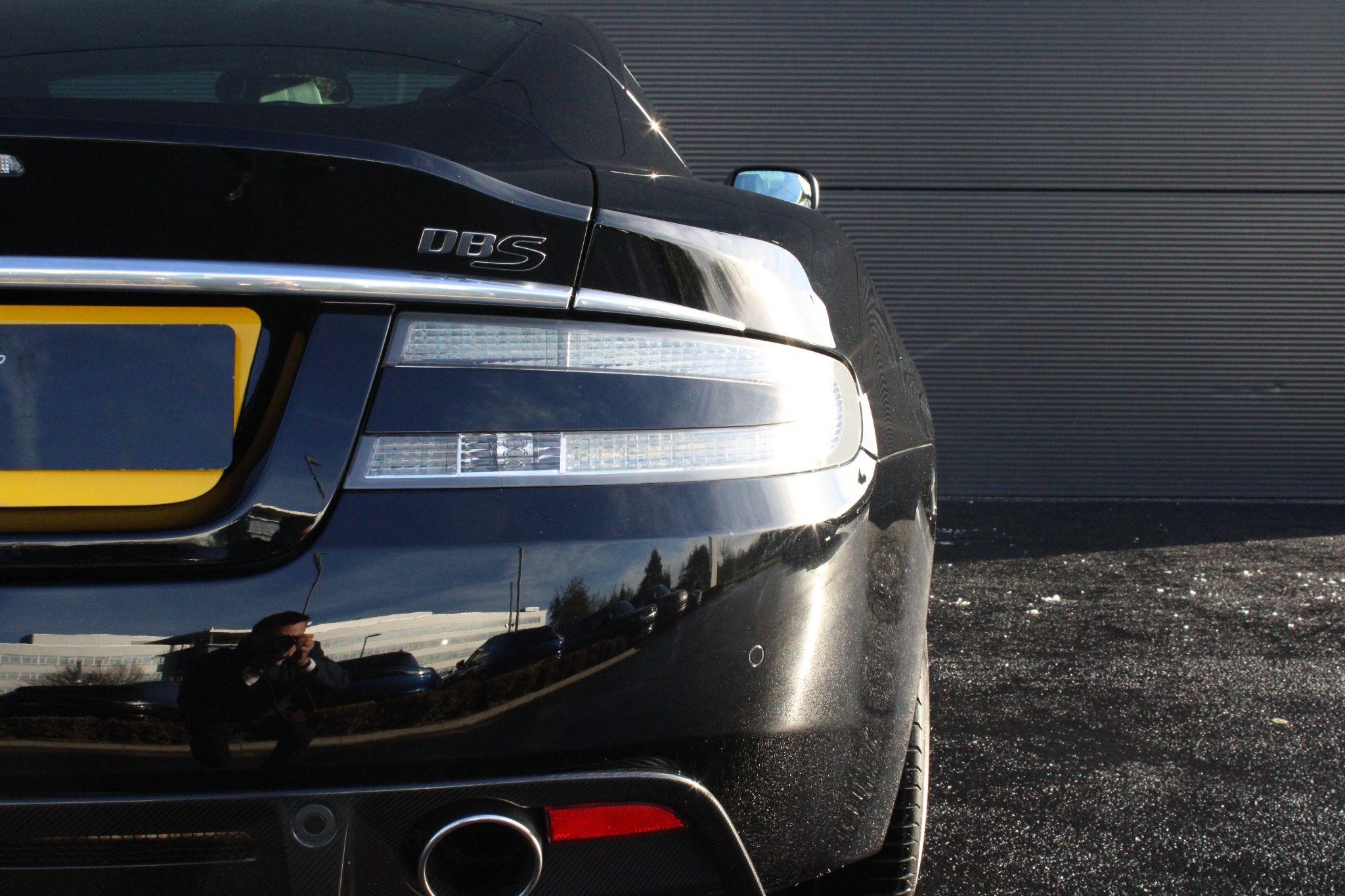 Aston Martin DBS Image 9