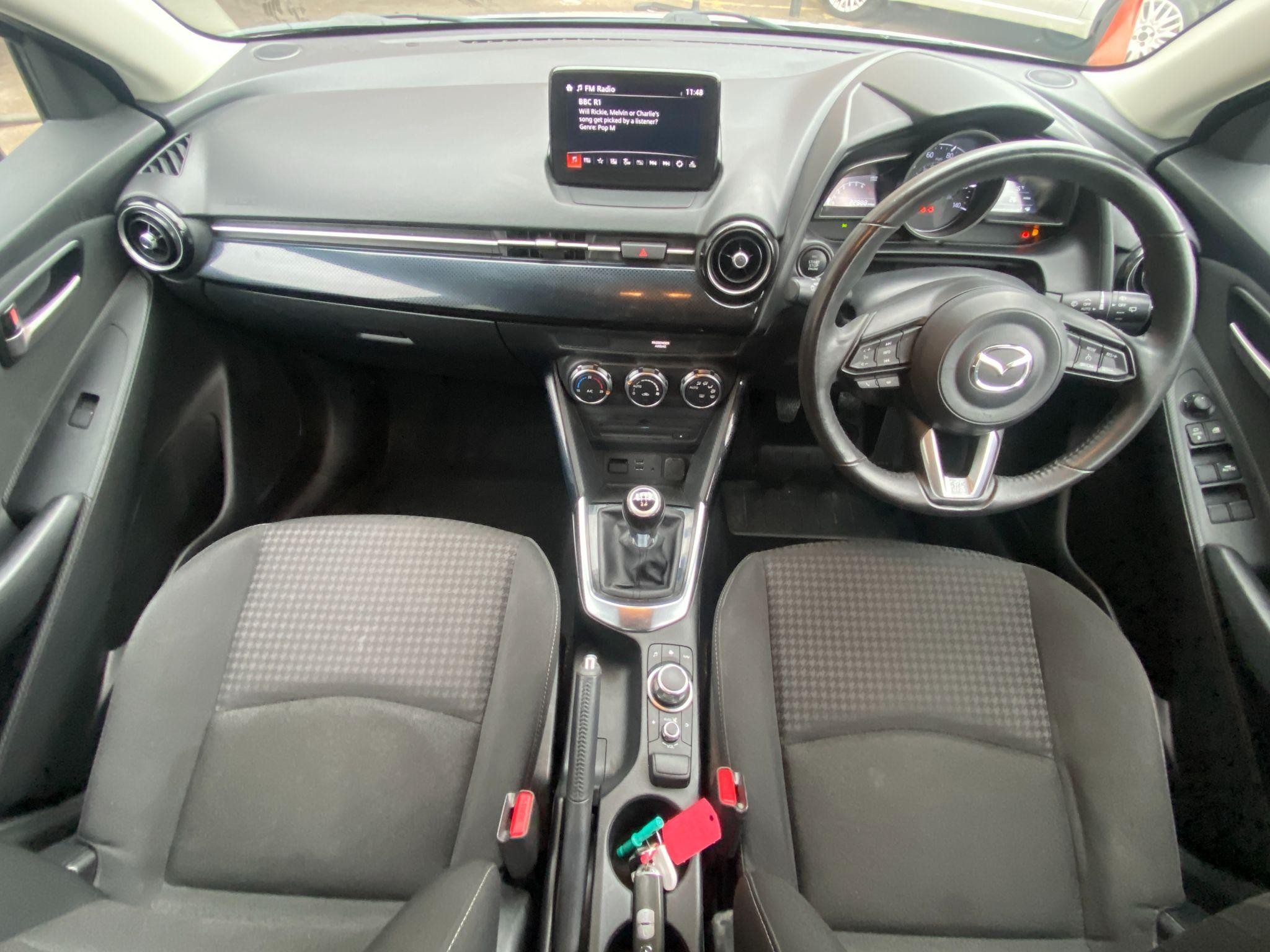 Mazda2 Image 21