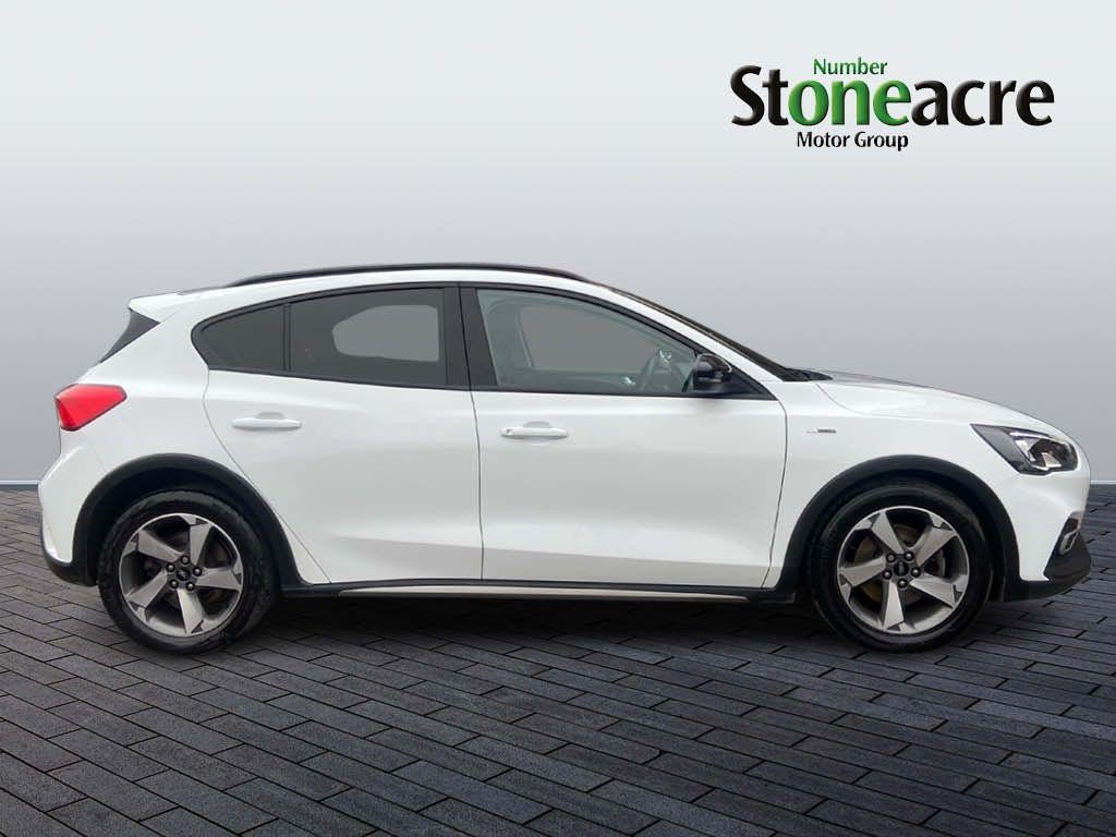 Ford Focus Image 2