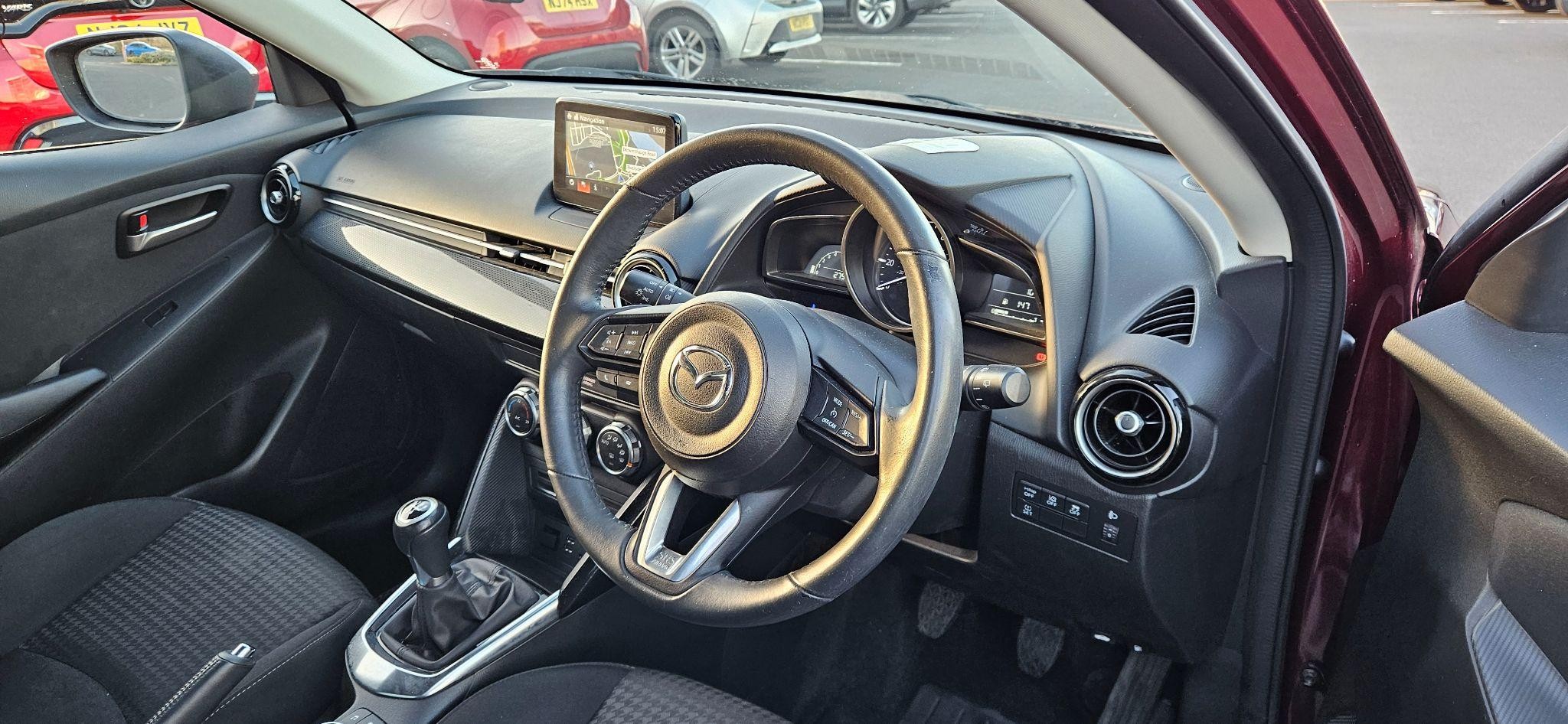 Mazda2 Image 11