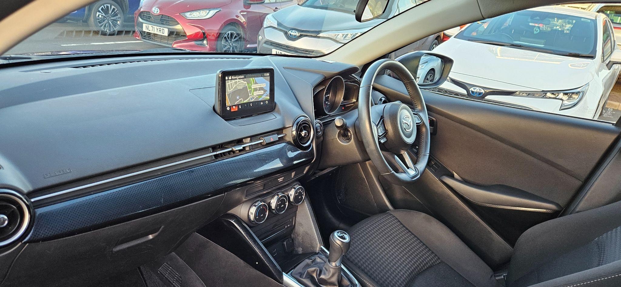 Mazda2 Image 13