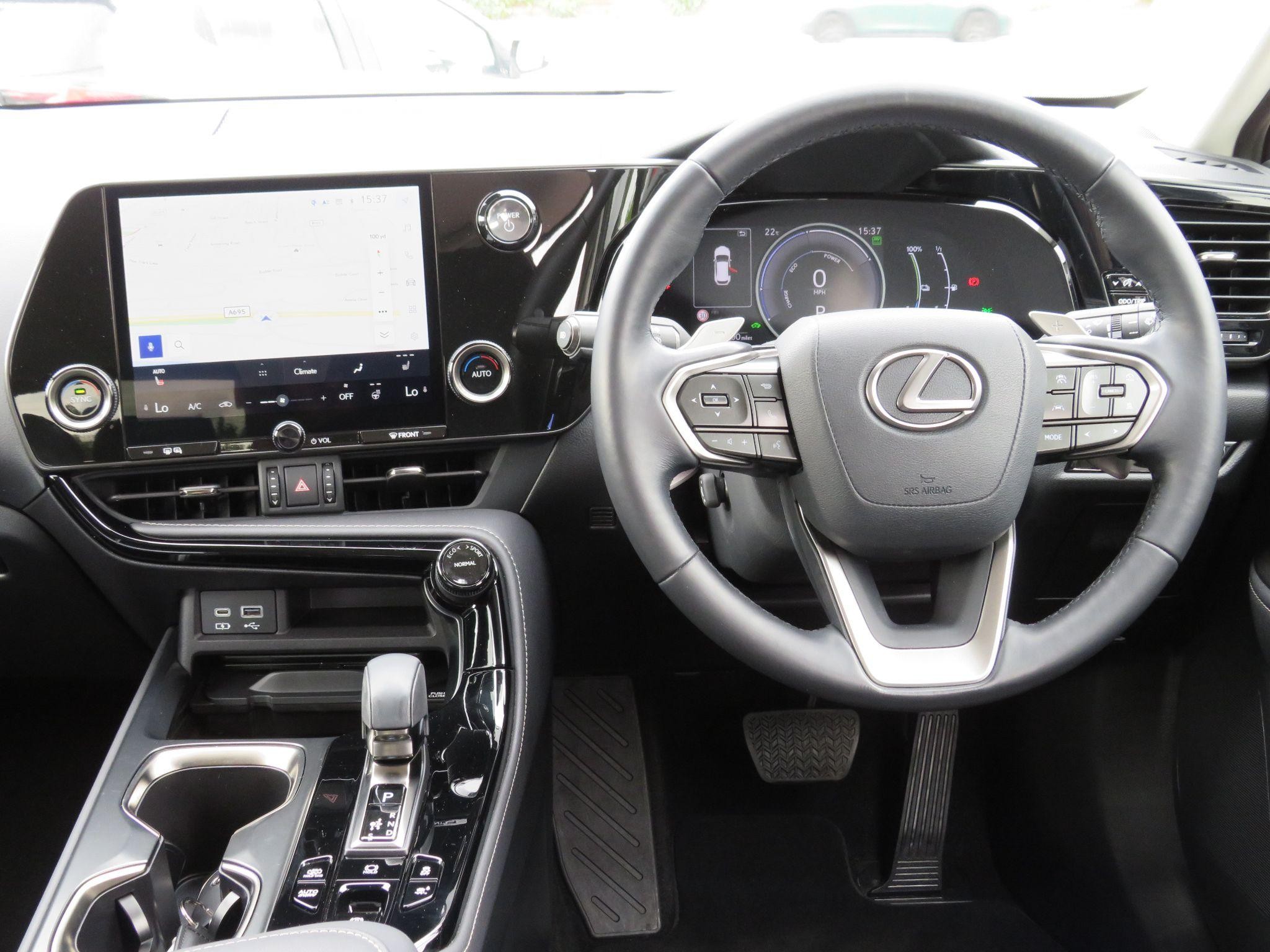 Lexus NX Plug-in Hybrid Image 14