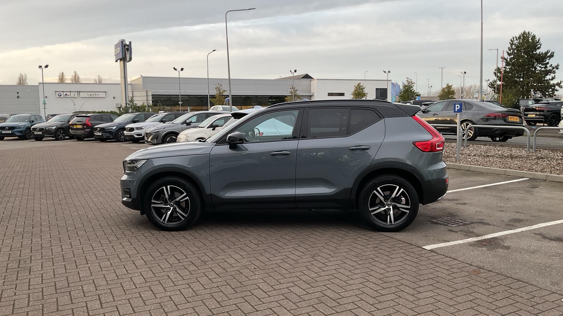 Volvo XC40 Image 8