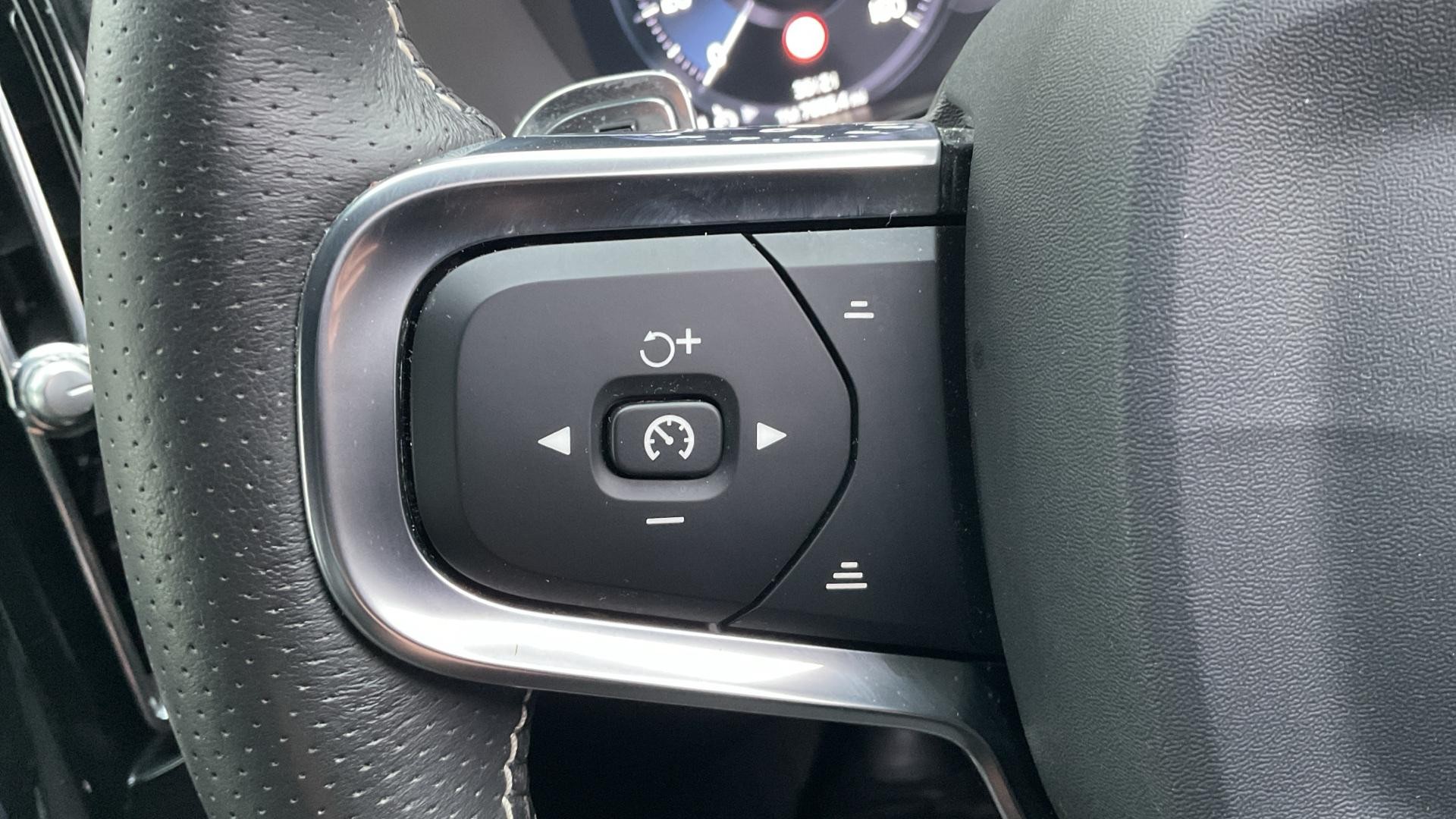 Volvo XC40 Image 18