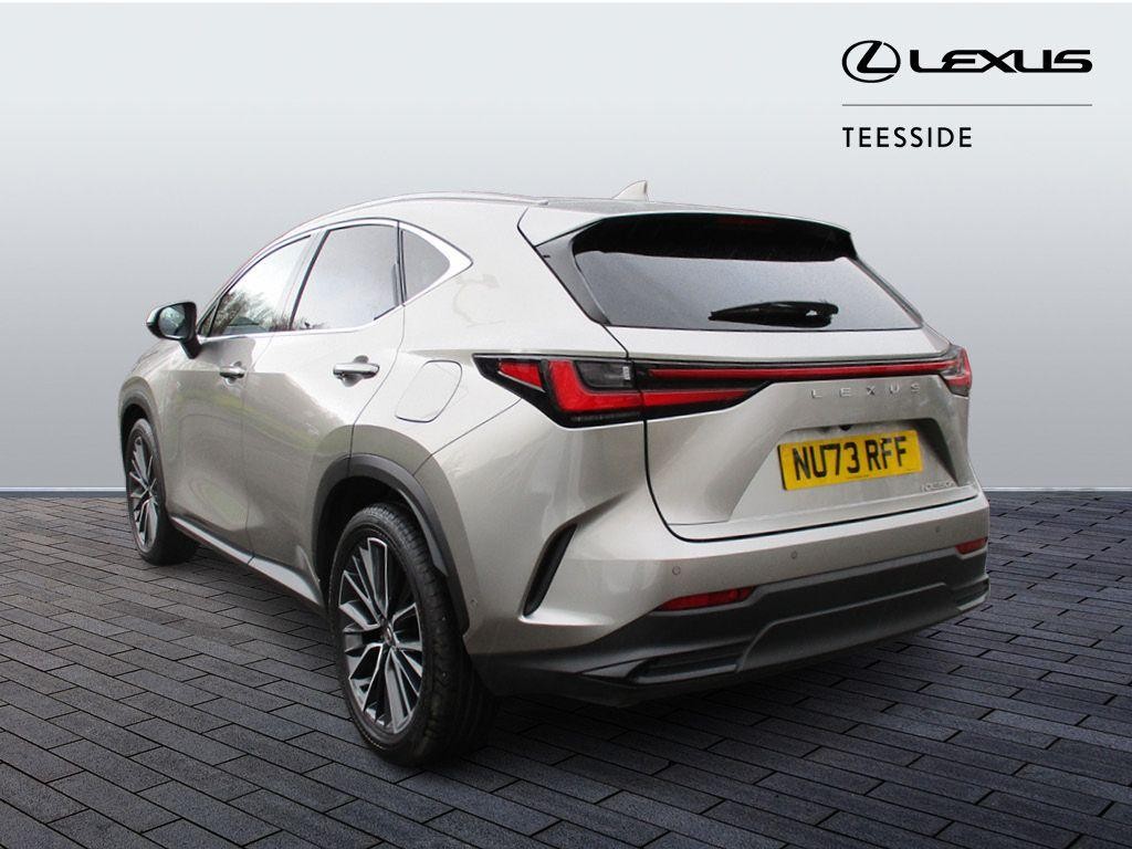 Lexus NX Image 7