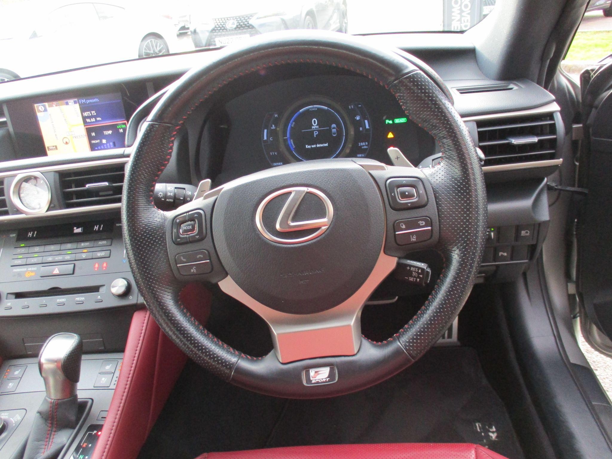 Lexus RC Image 14