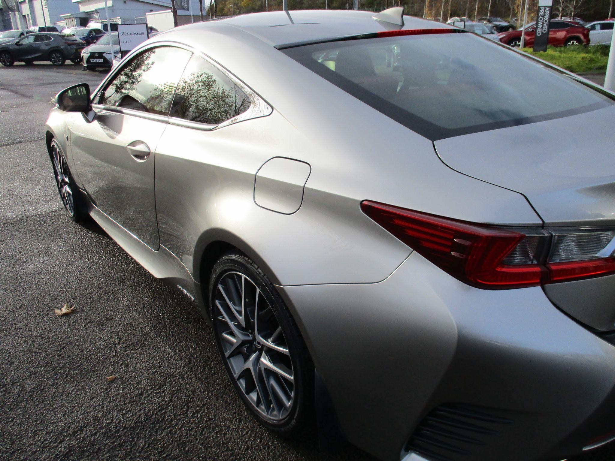 Lexus RC Image 41