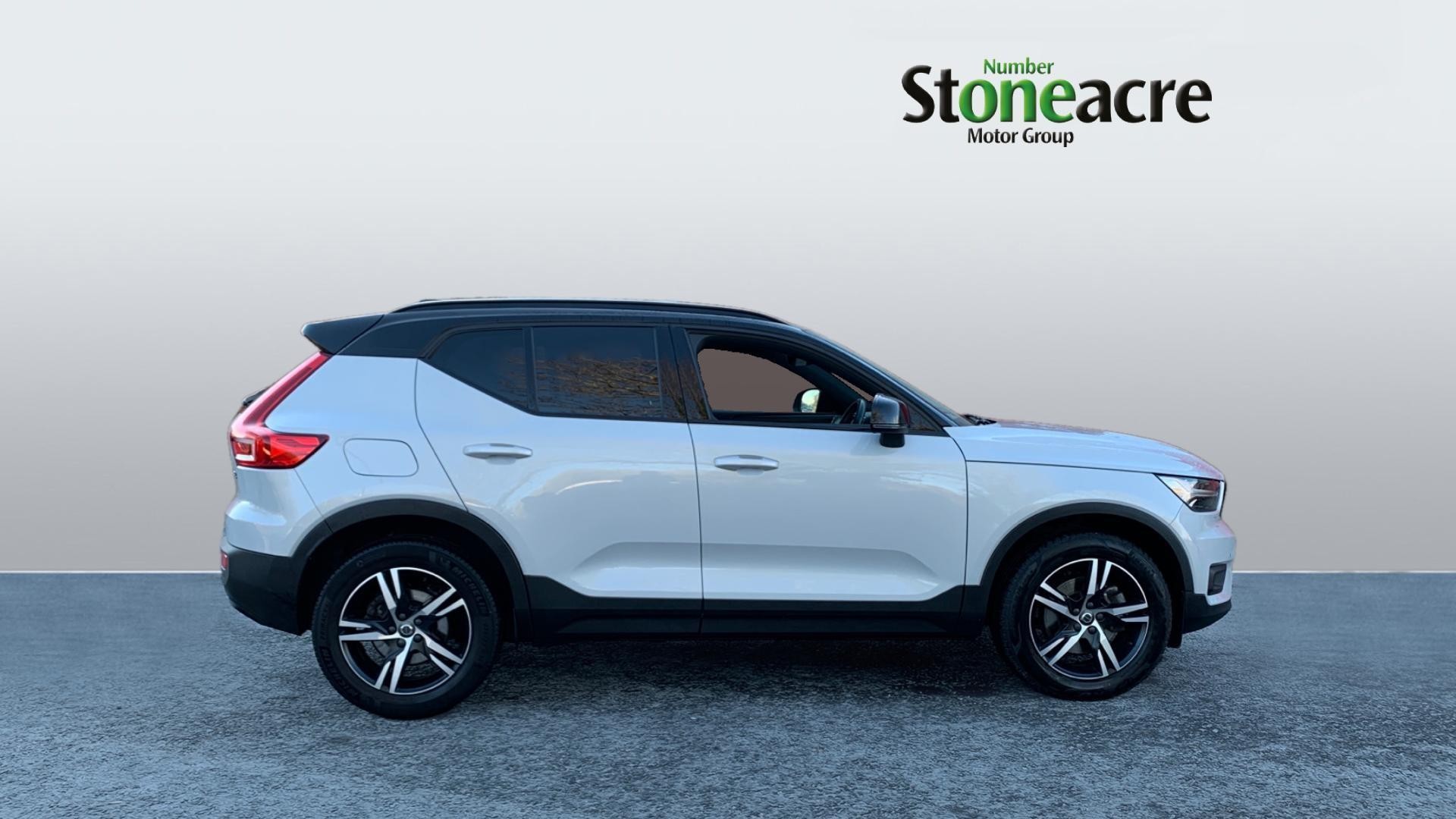 Volvo XC40 Image 3