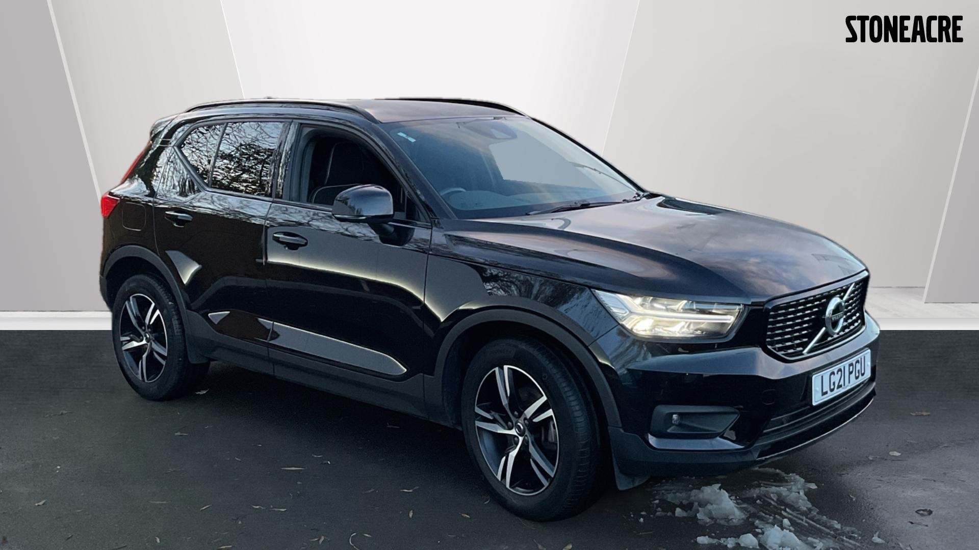 Volvo XC40 Image 1