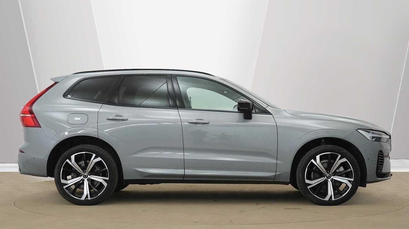 Volvo XC60 Image 2