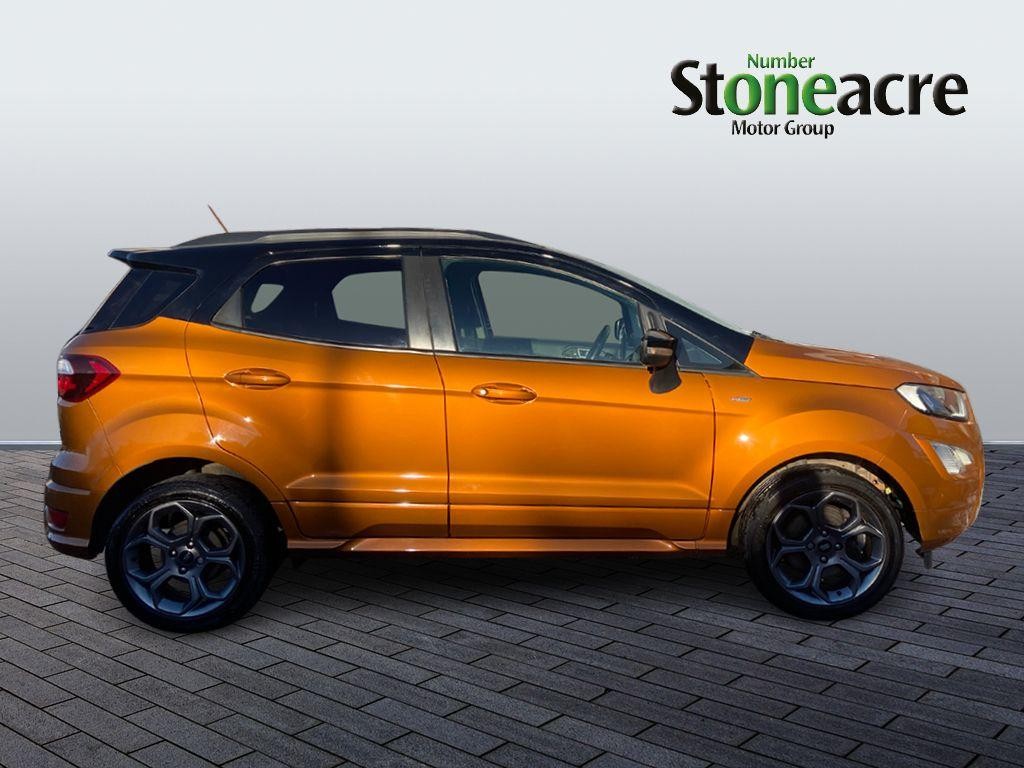 Ford EcoSport Image 2