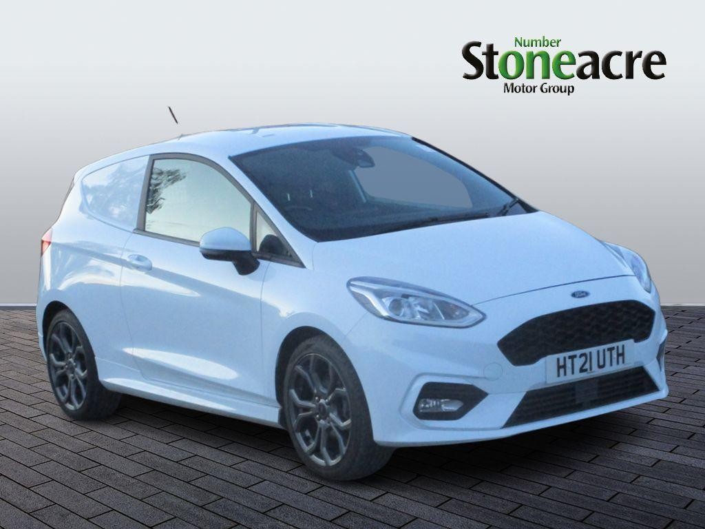 Ford Fiesta Van Image 1