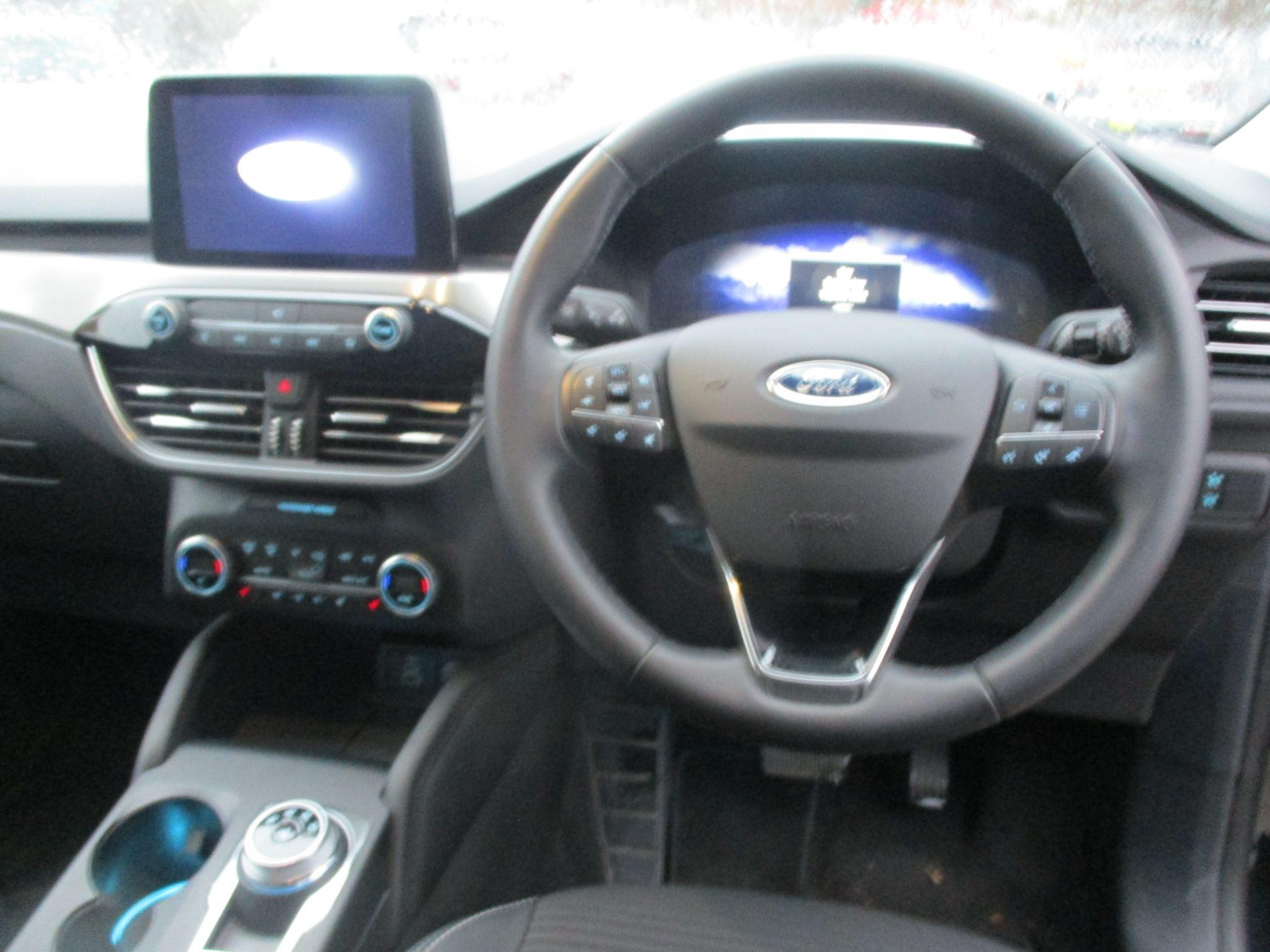 Ford Kuga Image 15