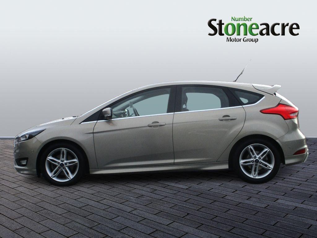 Ford Focus Image 6