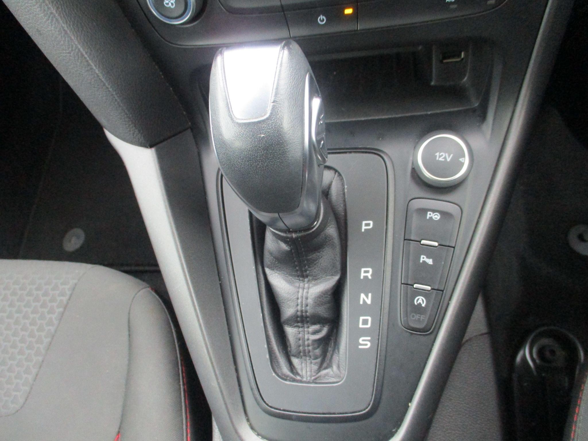 Ford Focus Image 20