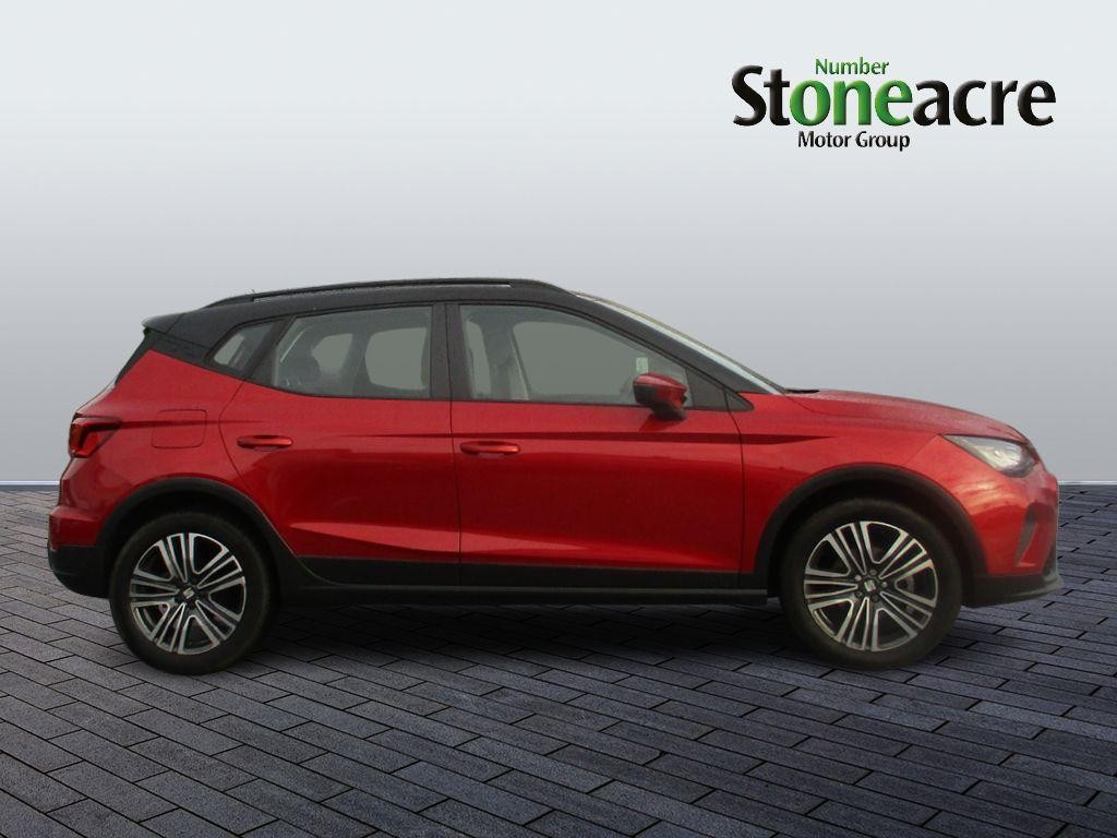 SEAT Arona Image 2