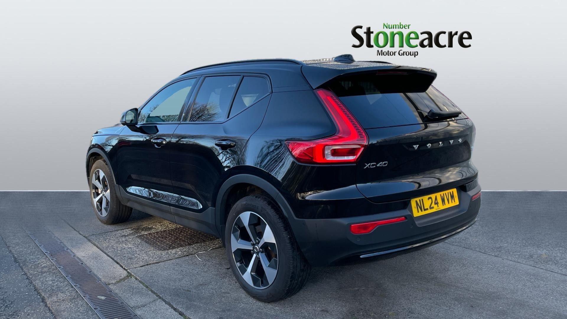 Volvo XC40 Image 2