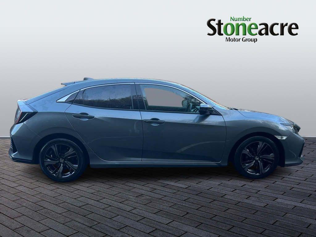 Honda Civic Image 2