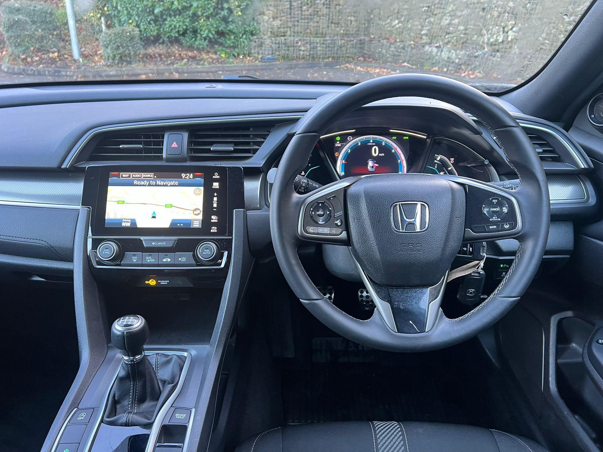 Honda Civic Image 17