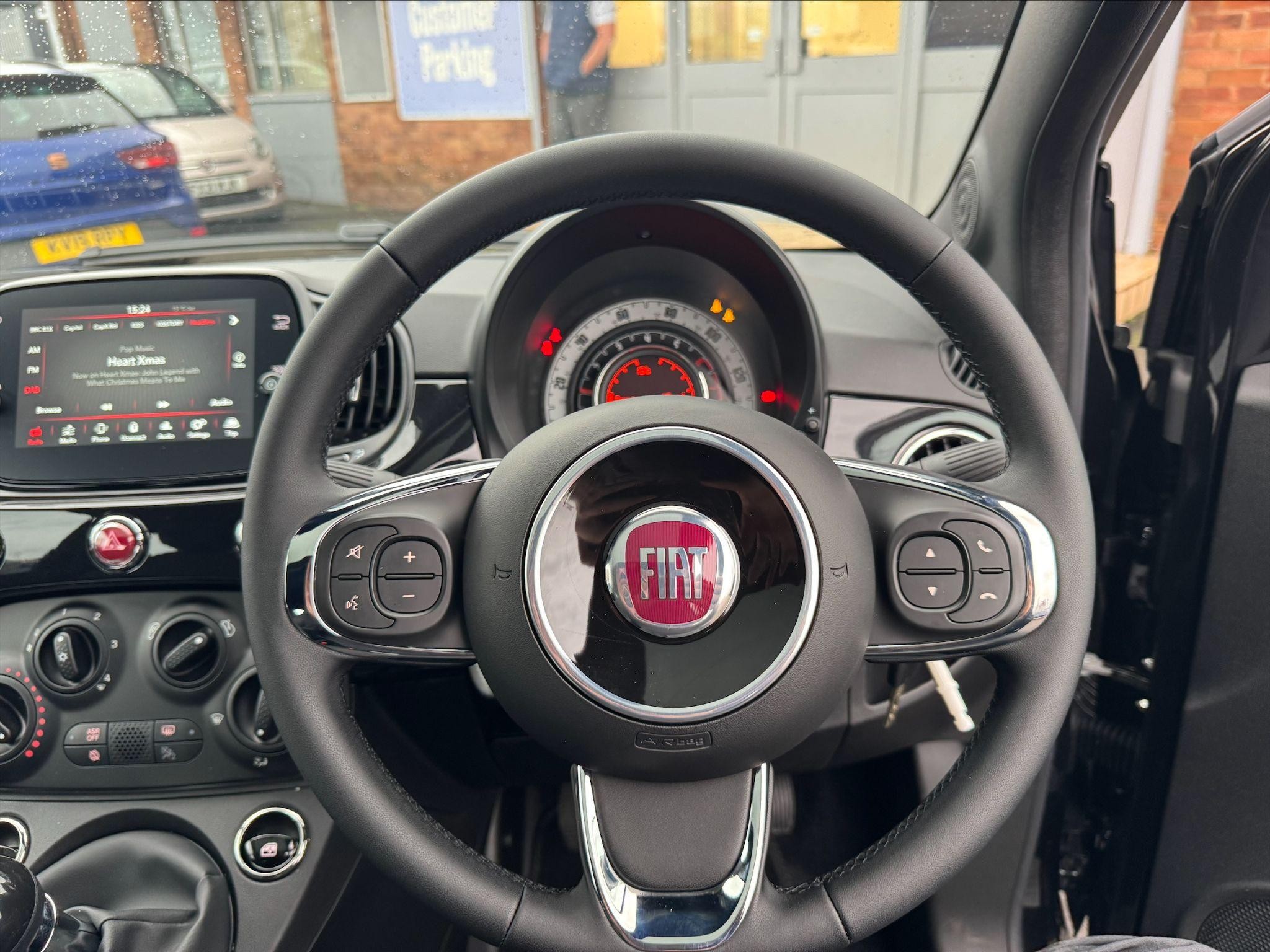 Fiat 500 Hybrid Image 14