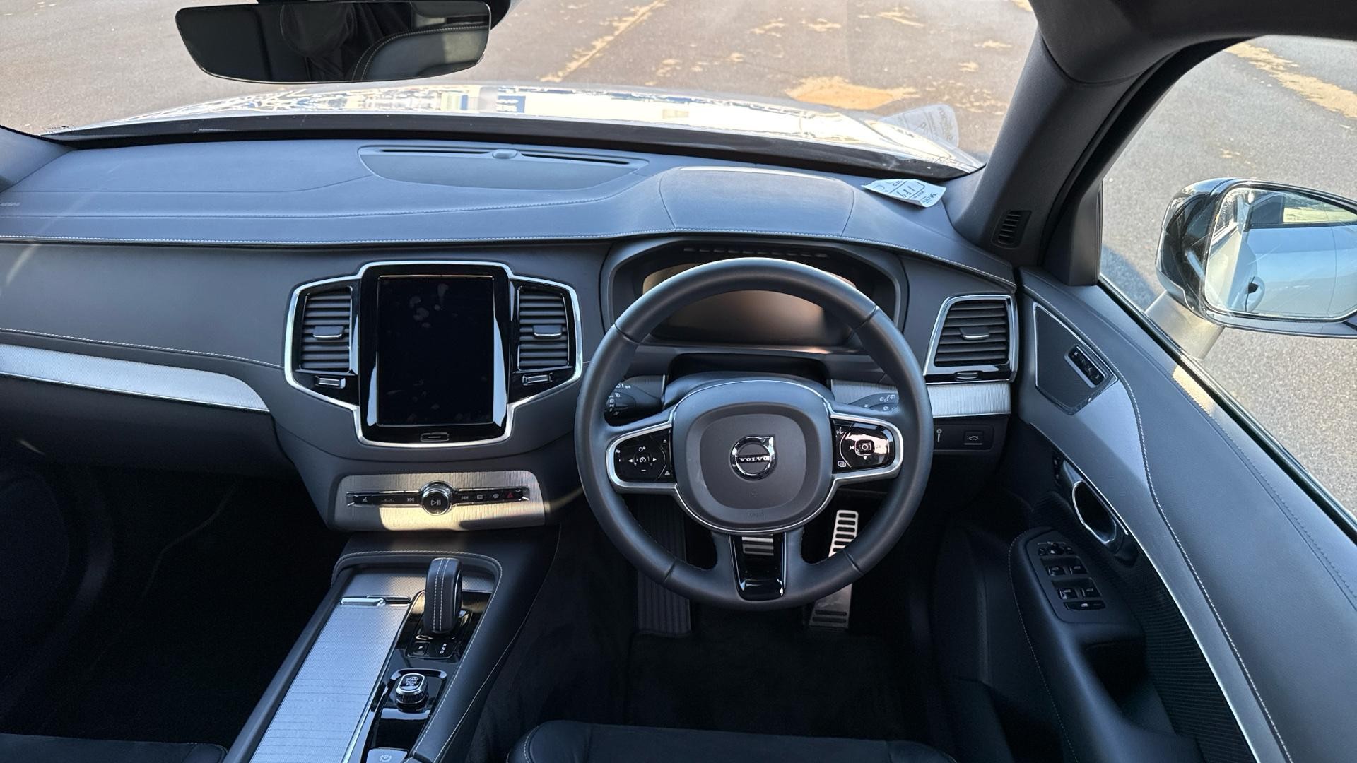 Volvo XC90 Image 20